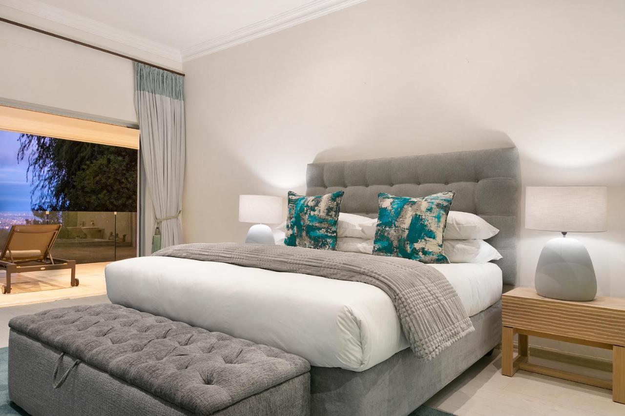 Luxury Serviced Mountain Villa In Constantia Cape Town Bagian luar foto