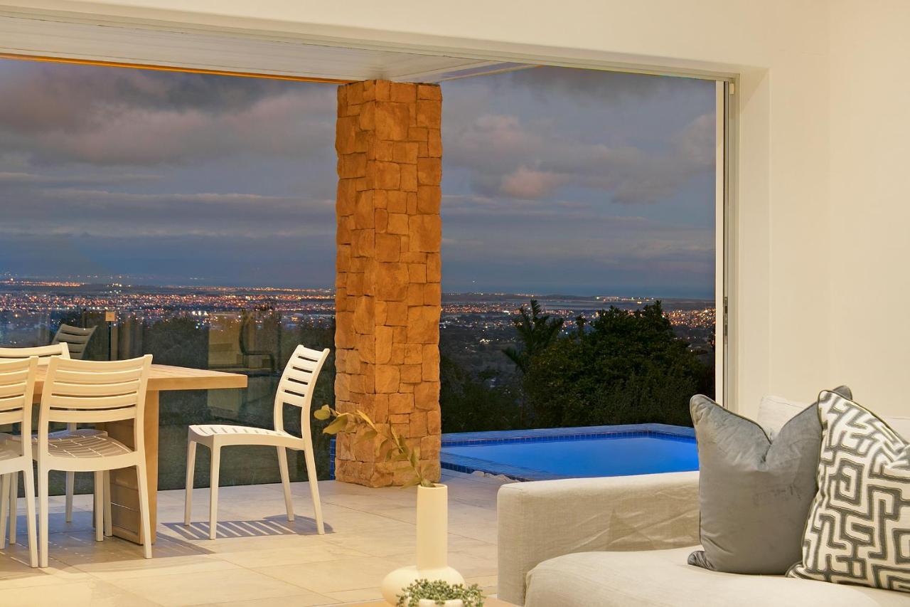 Luxury Serviced Mountain Villa In Constantia Cape Town Bagian luar foto